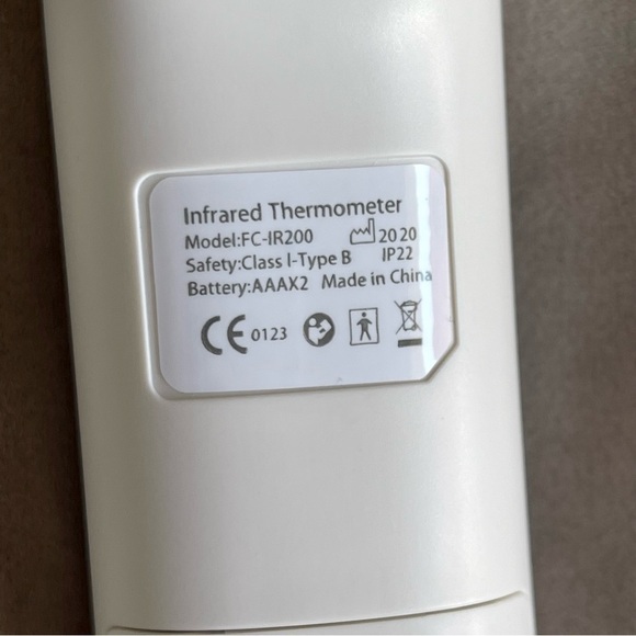 Sharper Image Touchless Thermometer - Picture 6 of 9